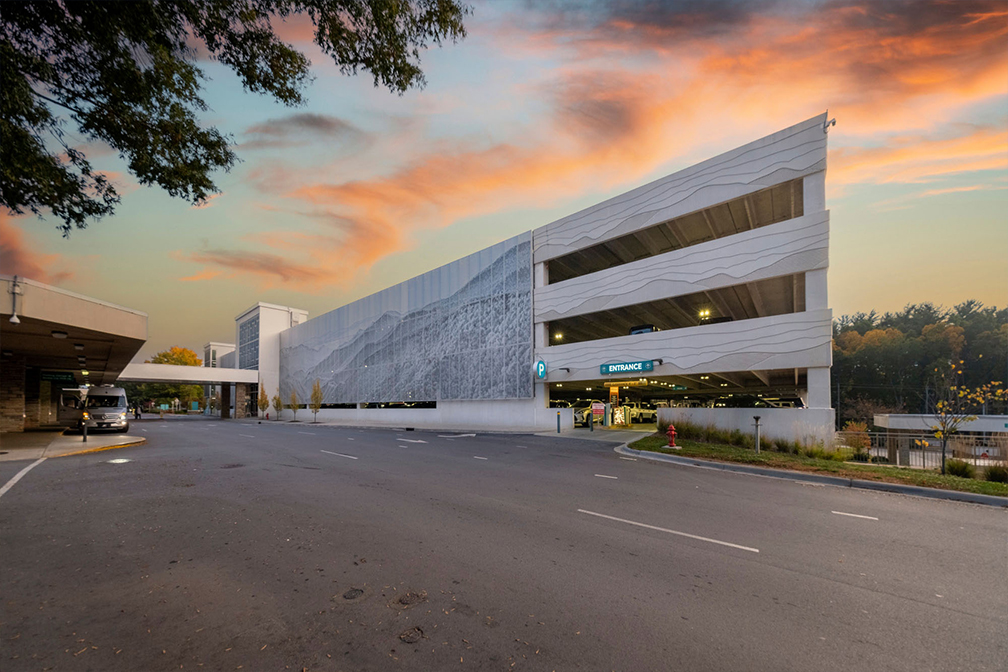 <strong>Asheville Airport Parking Garage</strong>